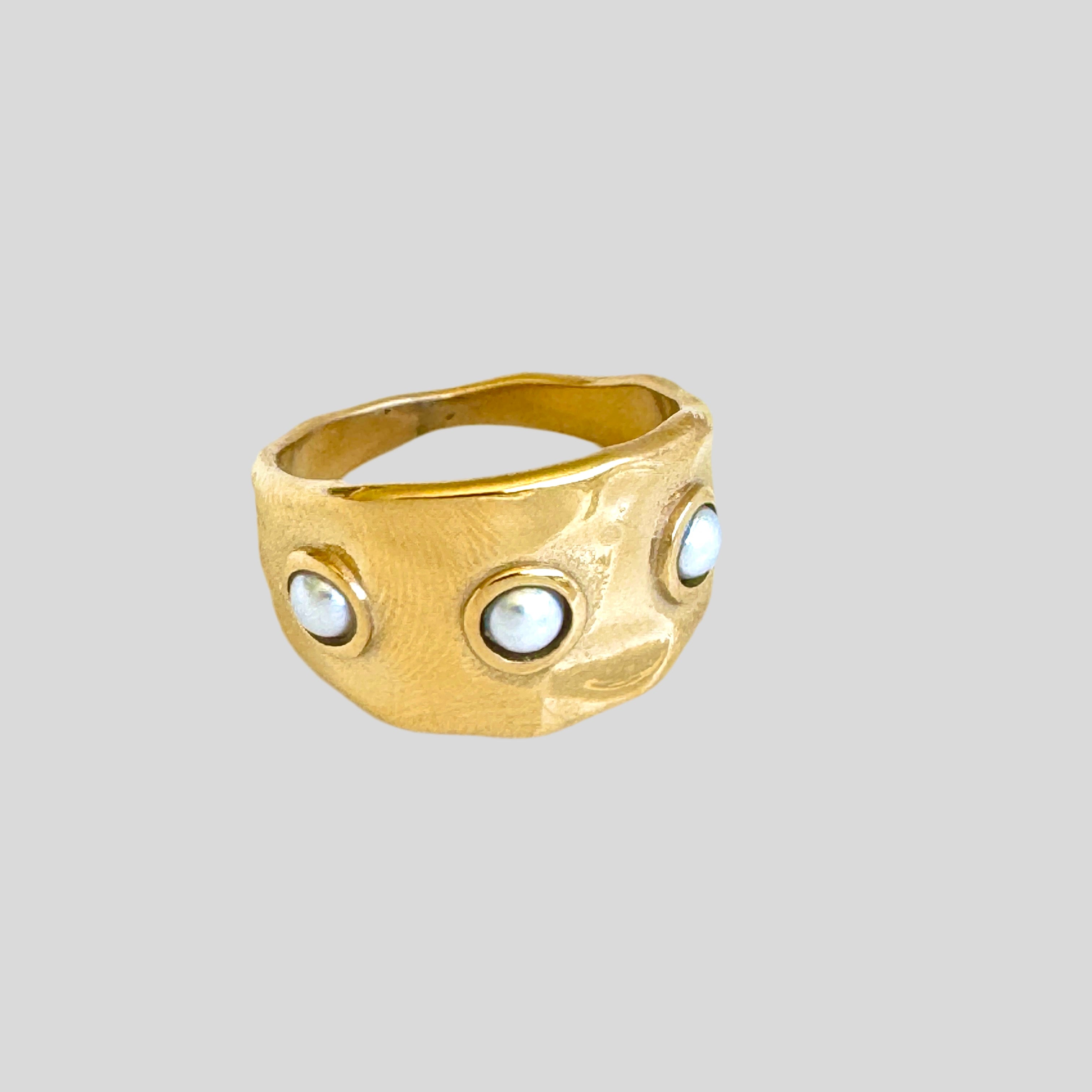 Orbit Band Ring