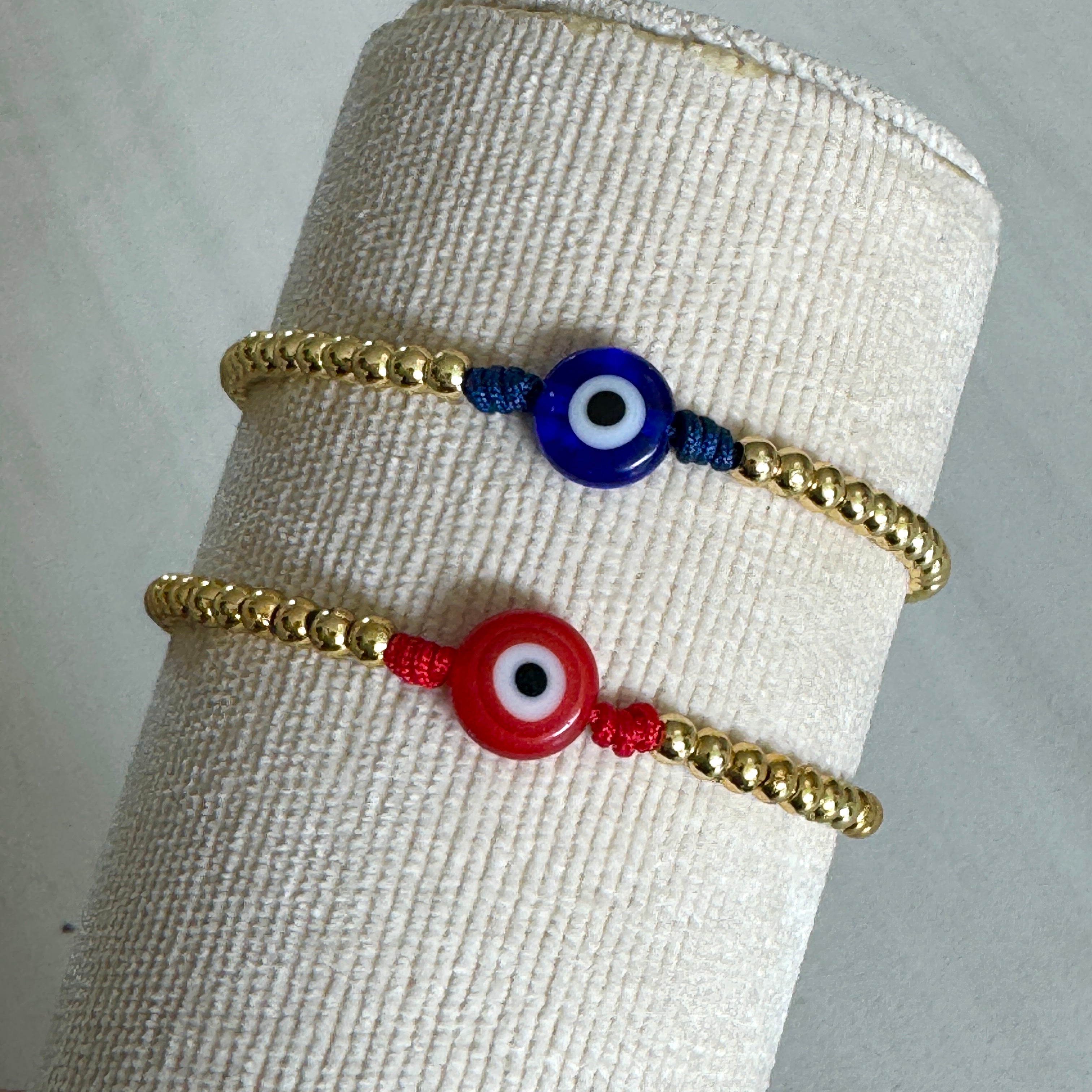 Ojitos Bracelet