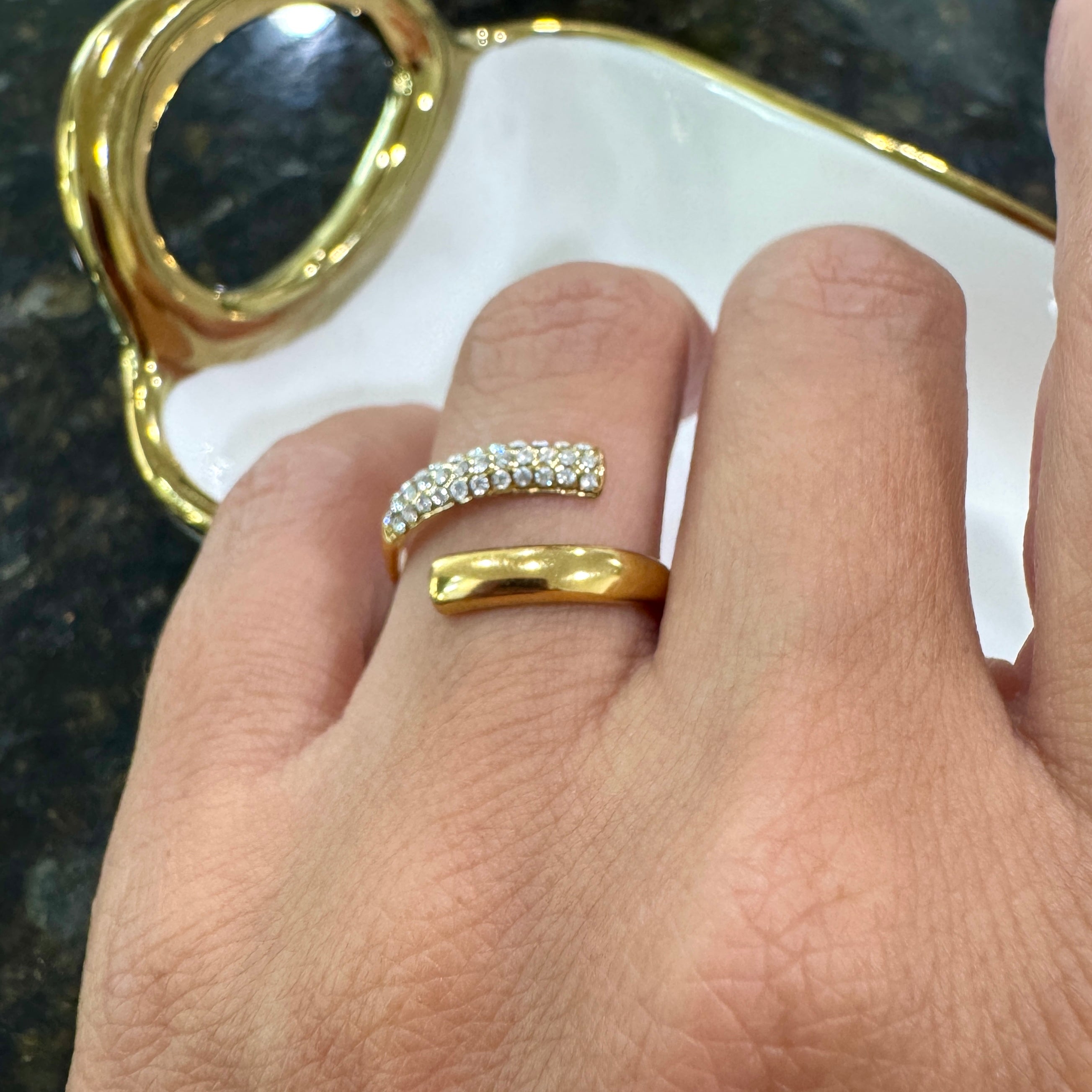 Twisted Crystal Ring