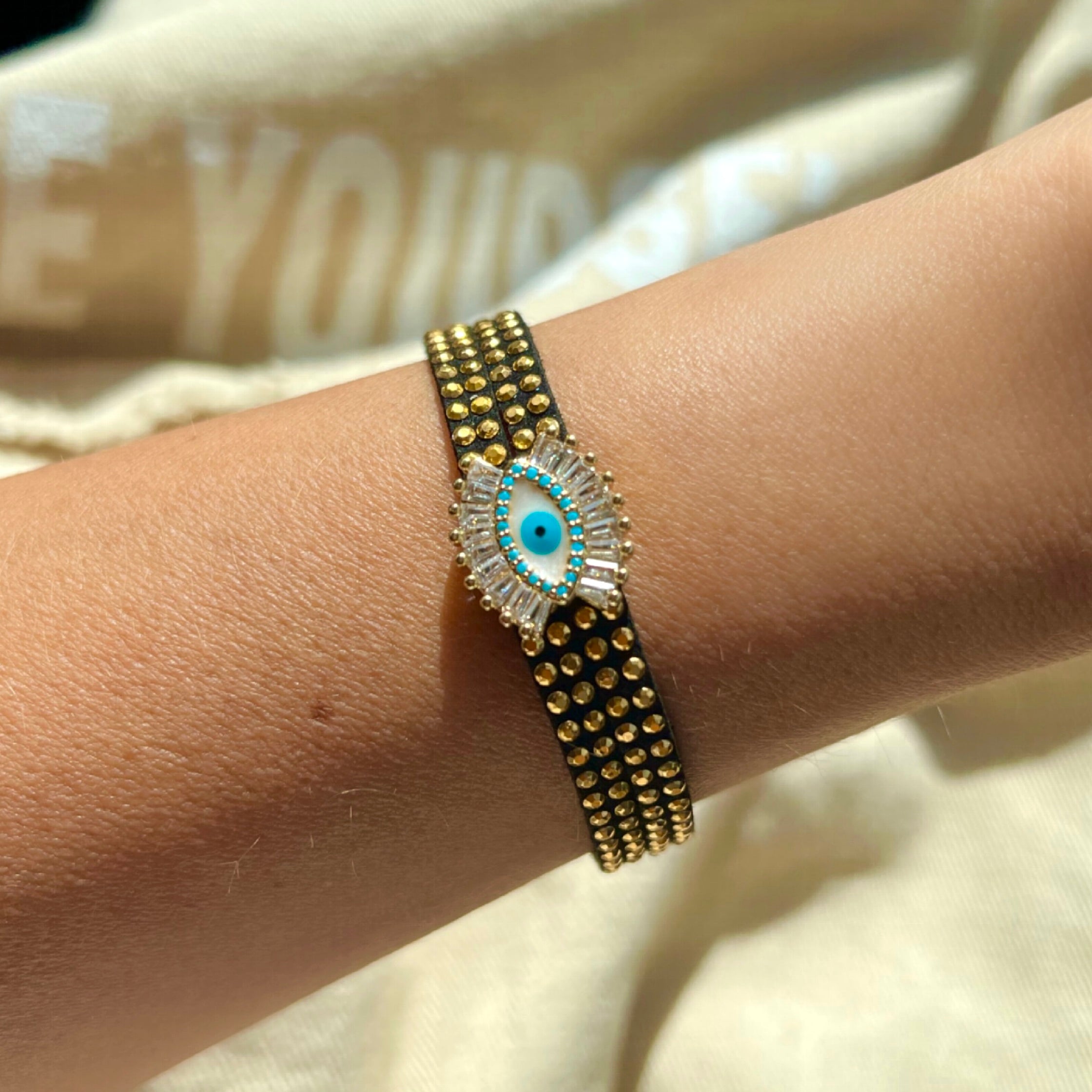 Dots Eyes bracelet