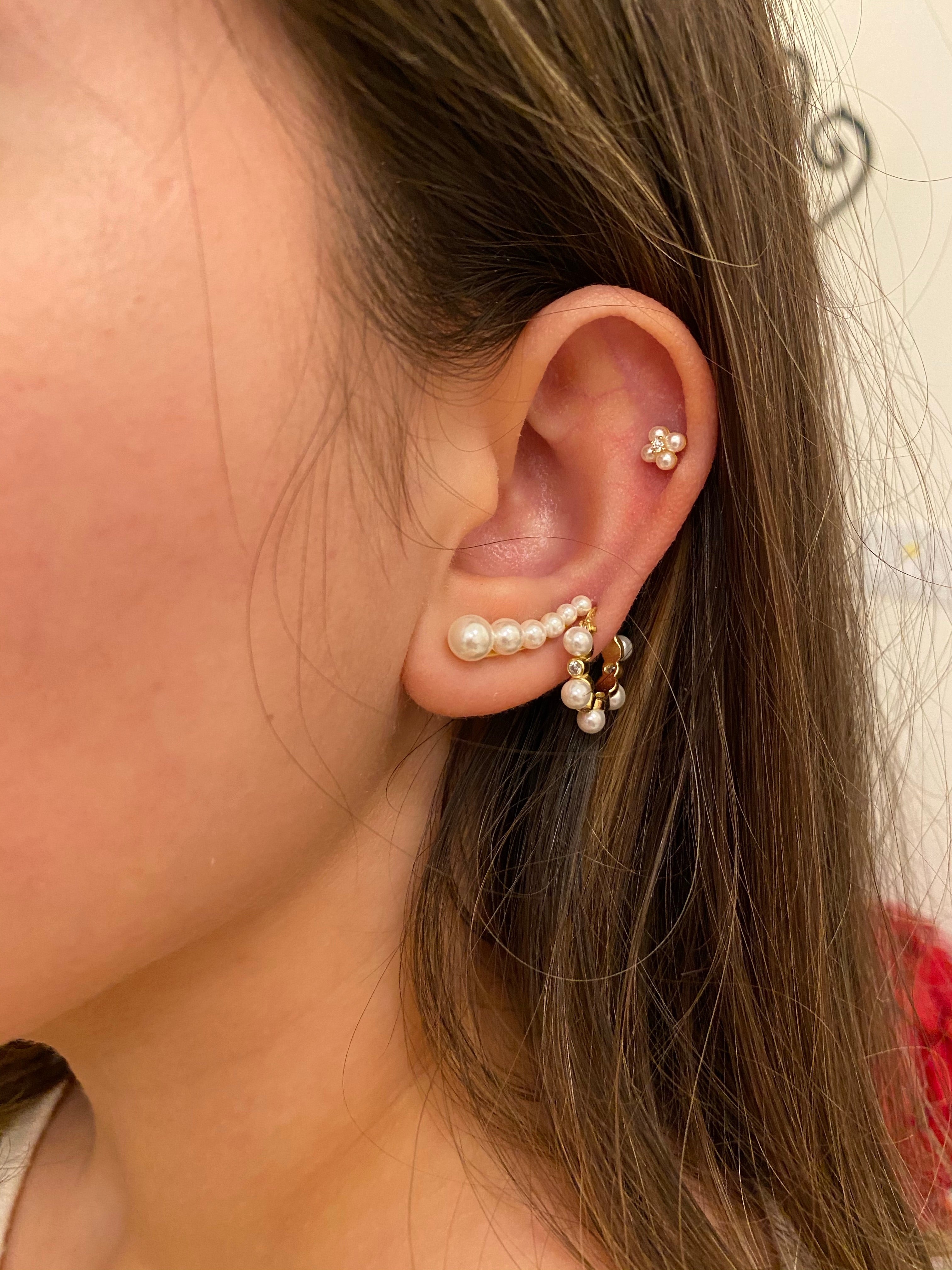 PERLA FLOR studs earrings