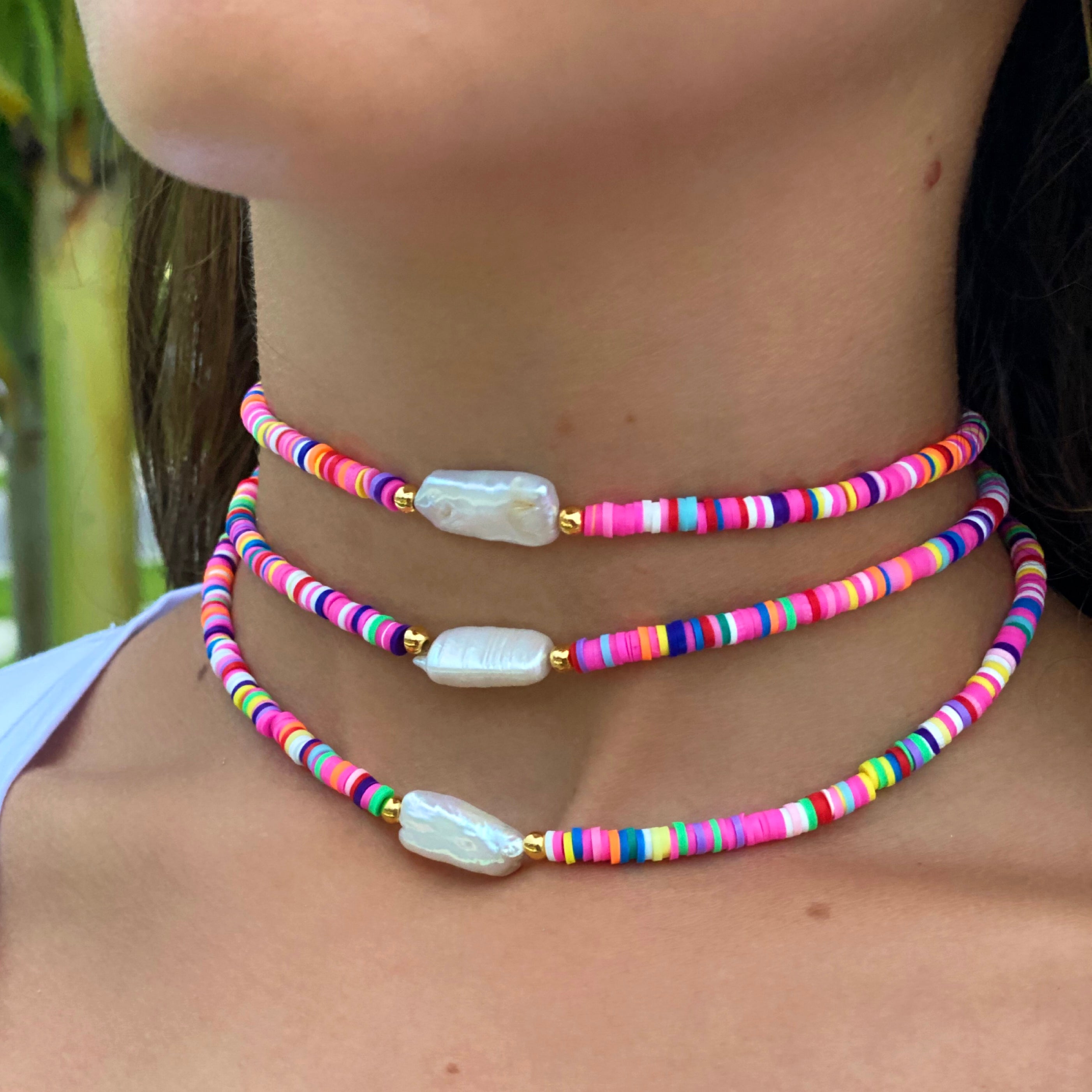 Perla Rainbow Choker Necklace