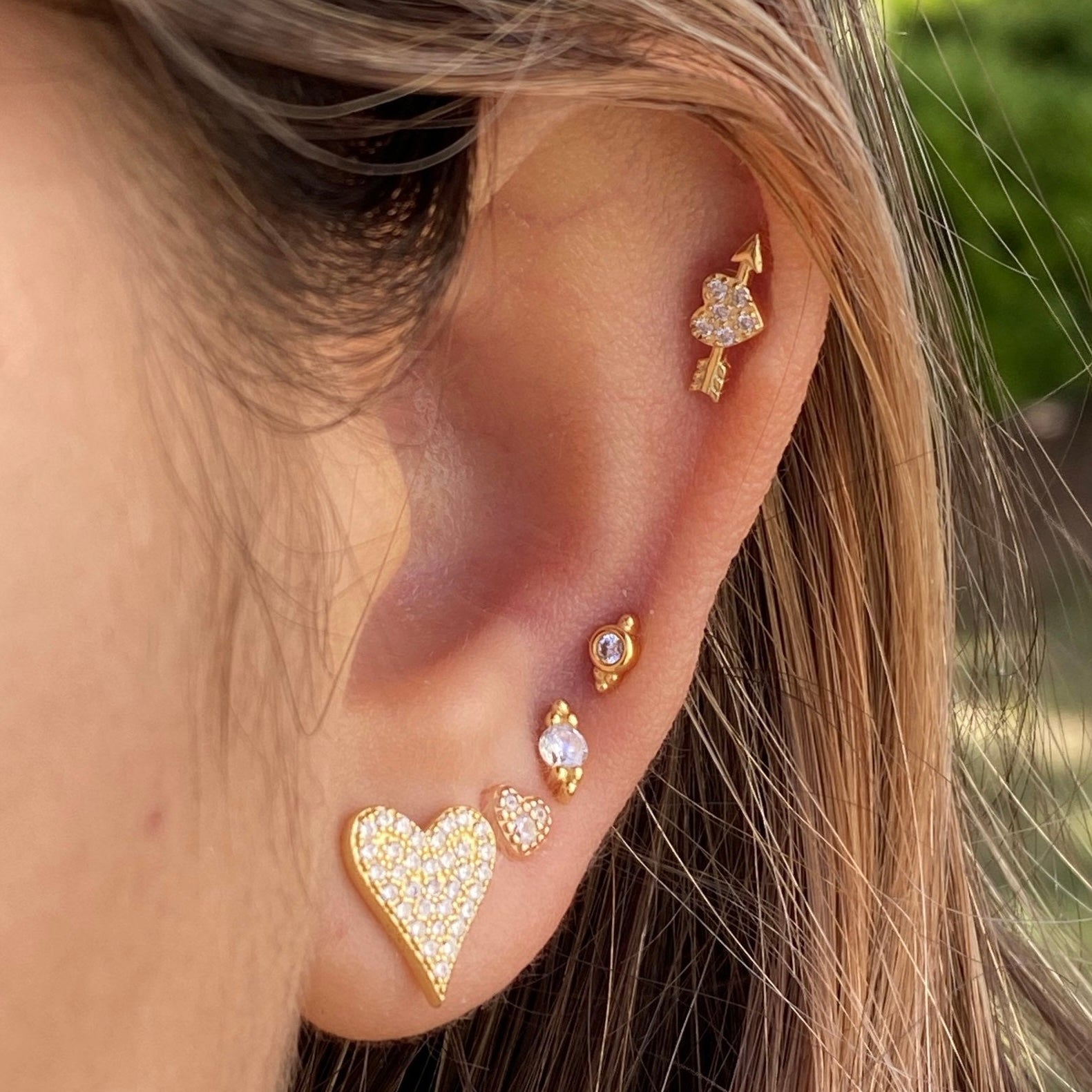 FLECHAZO studs earrings