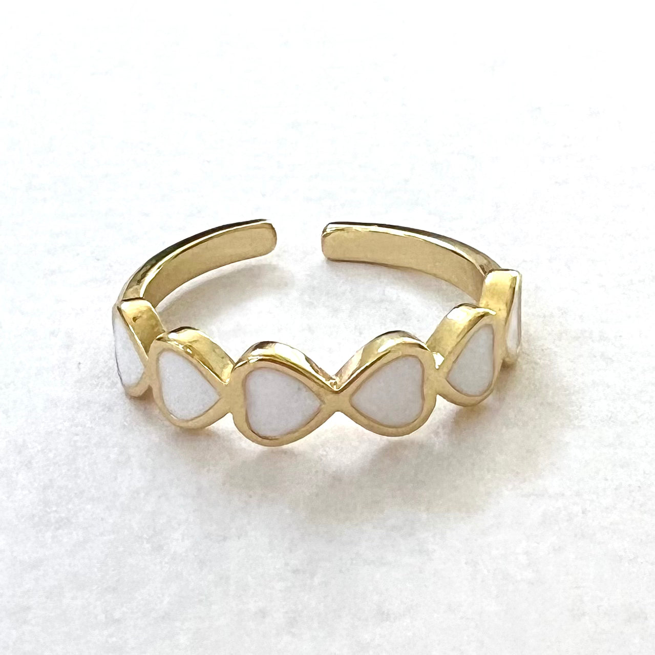 Heart shape band ring